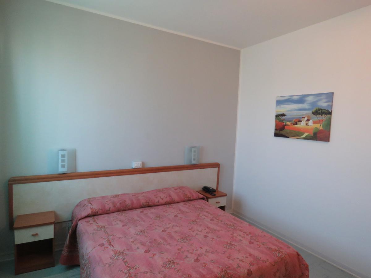 Hotel Marta Forlì Extérieur photo