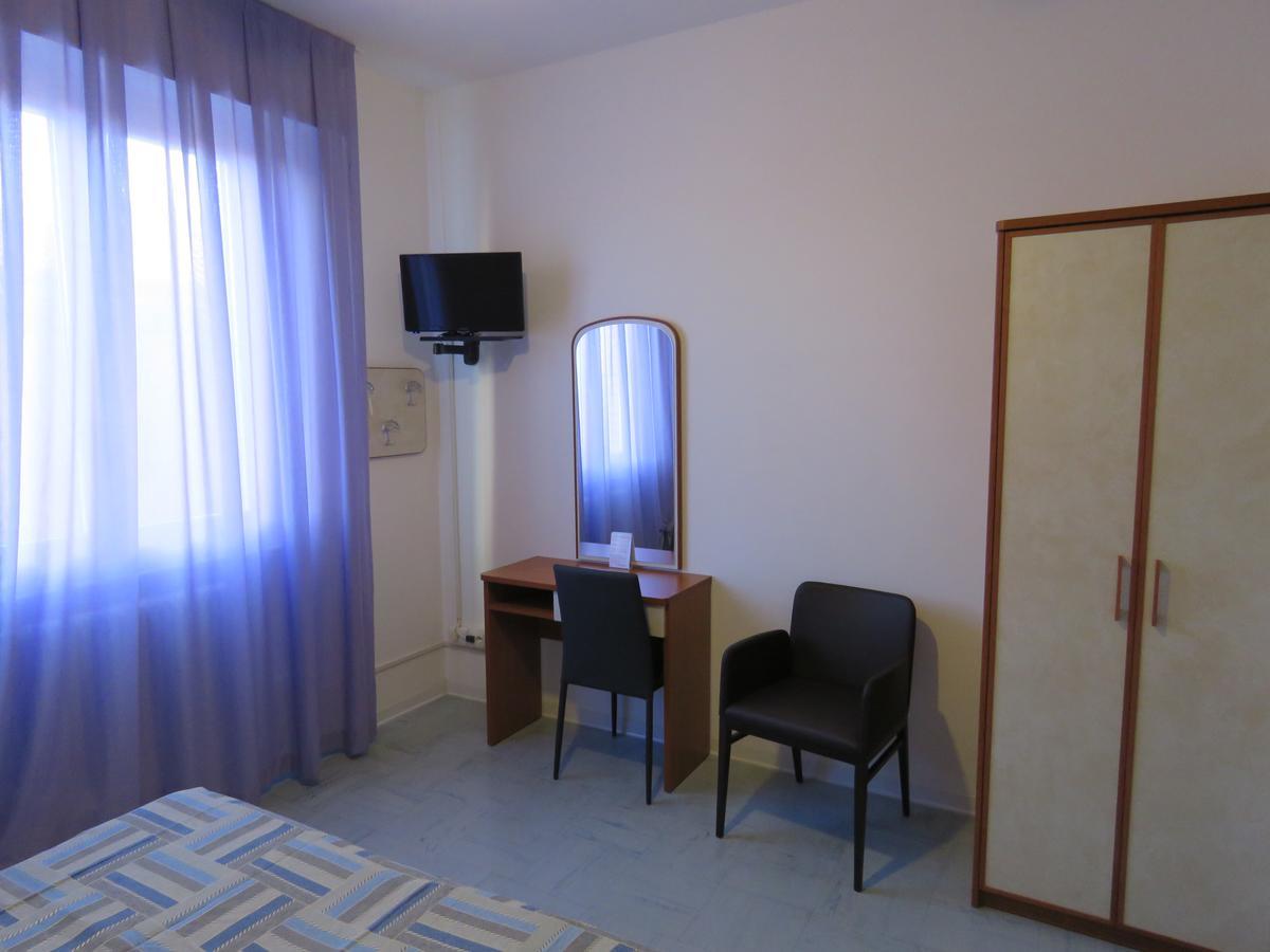 Hotel Marta Forlì Extérieur photo