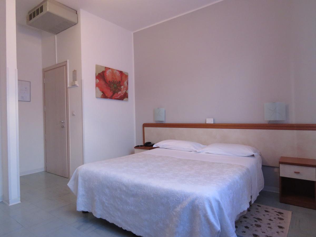 Hotel Marta Forlì Extérieur photo